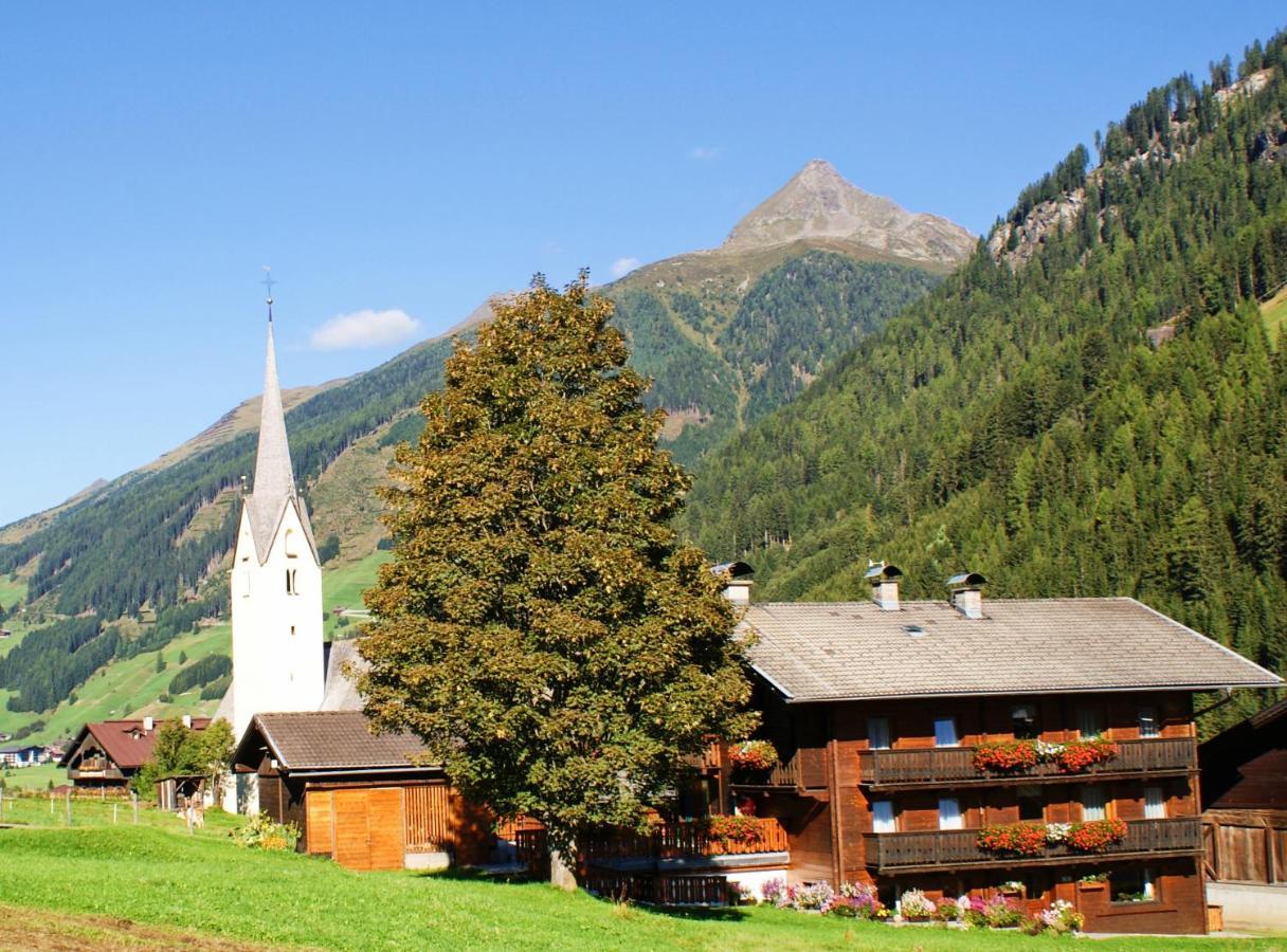 Gasthaus Oberweissen-Hittl Sankt Jakob in Defereggen Dış mekan fotoğraf